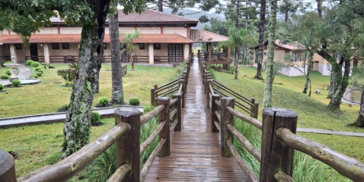 Hotel Fazenda Gralha Azul: um refúgio rural em meio à mata nativa da Serra Catarinense